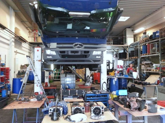 LKW Halle